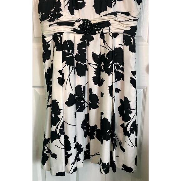Jessica Howard Black & White Floral Cocktail Party Formal Dress - Size 14P - Picture 3 of 10